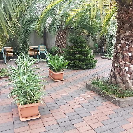 Guesthouse 97 In Batumi Exterior foto