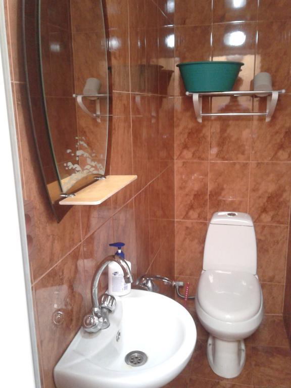 Guesthouse 97 In Batumi Quarto foto
